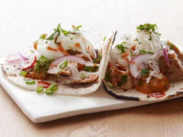 Wie man Mahi-Mahi-Tacos zubereitet