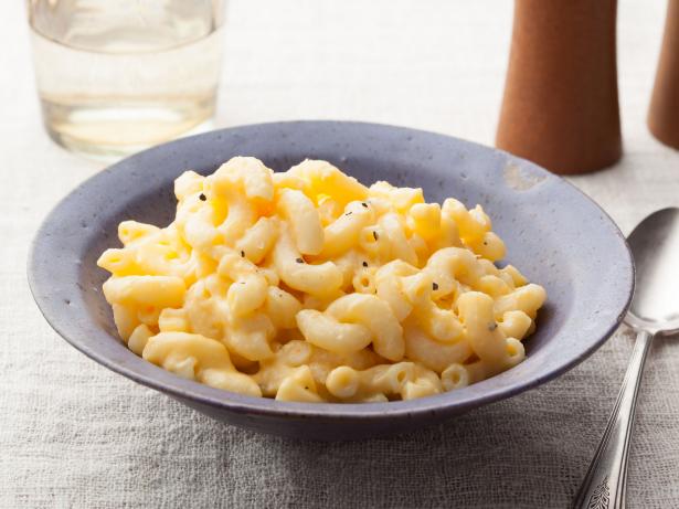 Kremalı Peynir Soslu Yavaş Pişirici Makarna Nasıl Yapılır?
