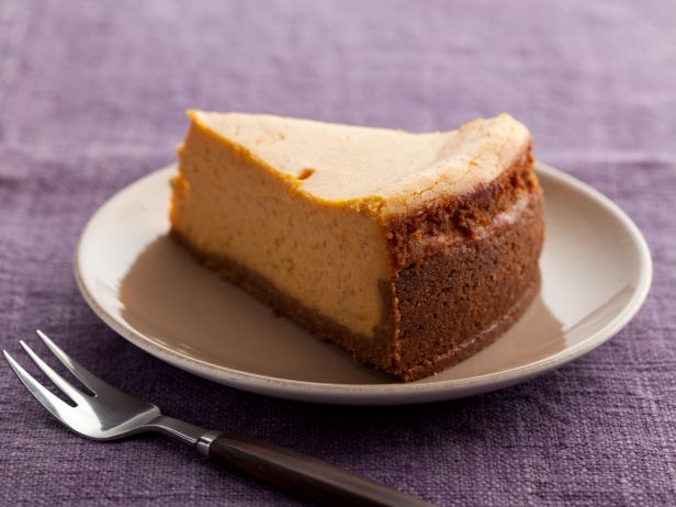 Come preparare - Cheesecake alla zucca con base di biscotti integrali