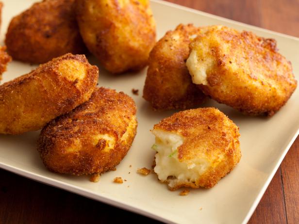 Wie man Kartoffelkroketten zubereitet