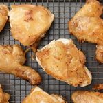 Klassisches Brathähnchen für ein Picknick