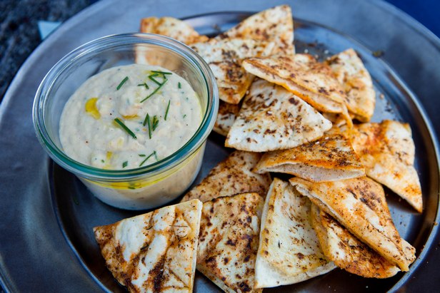 Zubereitung - Pita-Chips mit Tzatziki-Sauce
