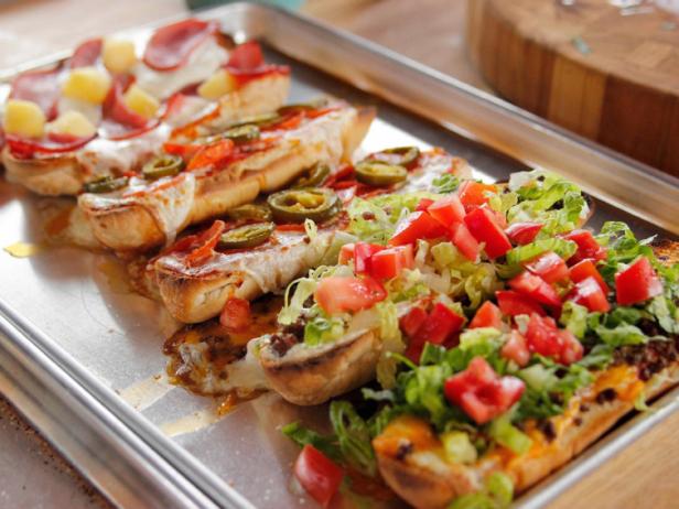 Rezept für gemischte Pizza mit französischem Baguette