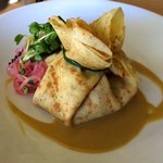 Bettlerknoten mit Krabbenfleisch