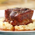 Geschmorte Schweineschulter nach hawaiianischer Art