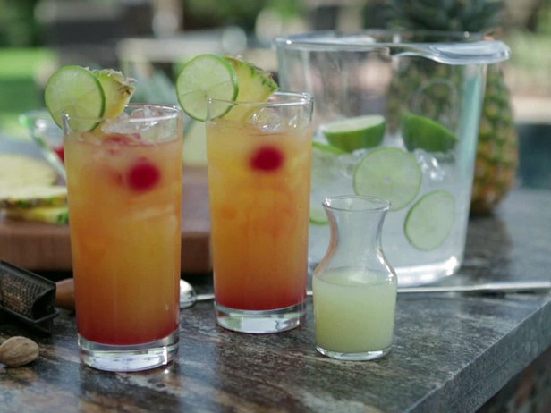 Wie man den Mai Tai von Häuptling Kamehameha zubereitet