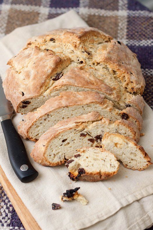 Wie man irisches Johannisbeerbrot backt