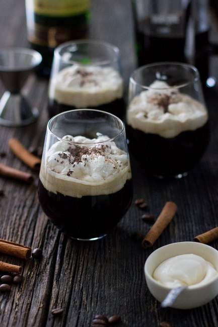 Wie man Irish Coffee zubereitet