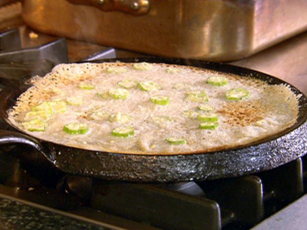 Wie man Okra-Mais-Tortillas zubereitet