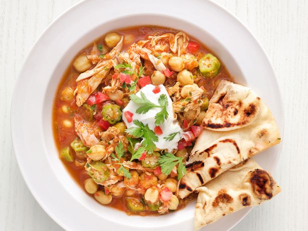 Wie man Hähnchen-Kichererbsen-Curry zubereitet