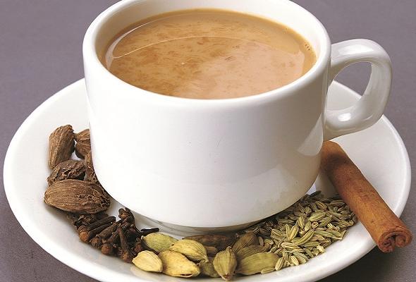 Wie man Masala Chai zubereitet