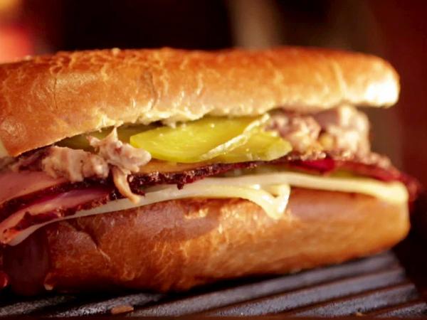 Zubereitung - Kubanisches Moyo-Schweinefleisch-Sandwich