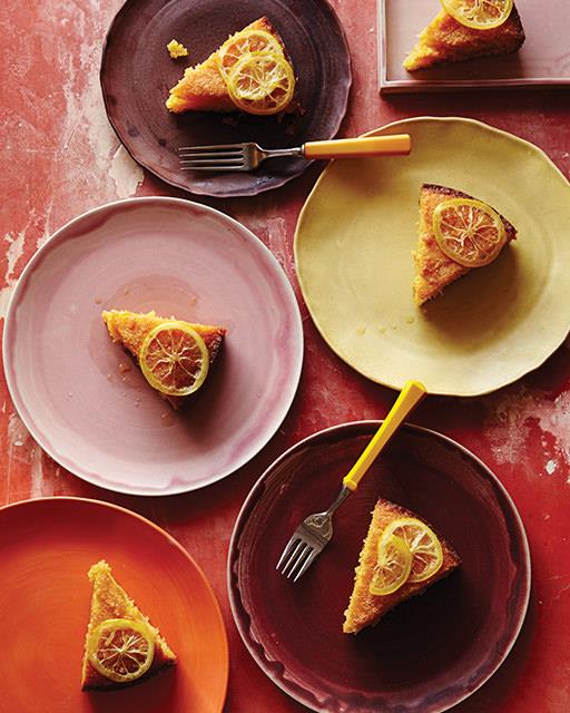 Wie man Zitronenpolenta-Kuchen zubereitet