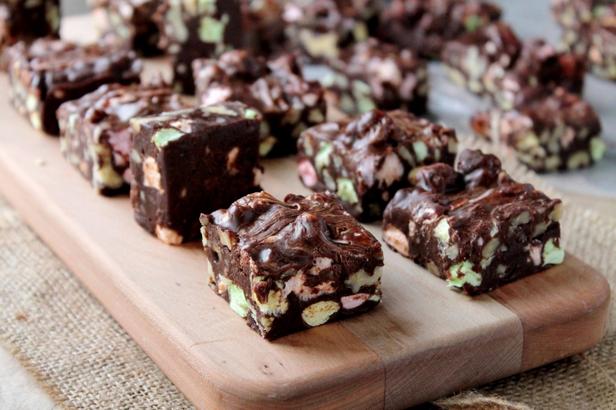 Rocky Road Marshmallow Barları Nasıl Yapılır?