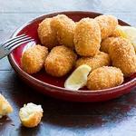 Kartoffelkroketten mit getrocknetem Kabeljau