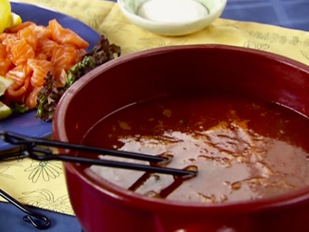 Zubereitung - Scharfes Tomaten-Shabu-Shabu mit Meeresfrüchten