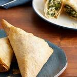 Spinat-Spanakopita-Filo-Teigpasteten