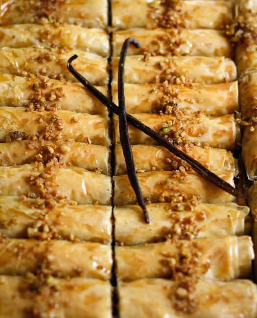 Zubereitung - Baklava-Röllchen „Löffelbrötchen“ mit Nussmischung