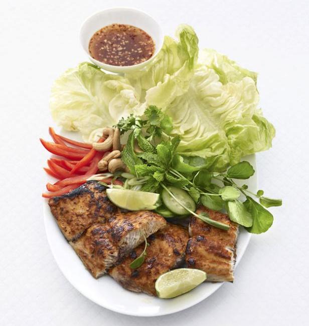 Zubereitung - Thailändischer Mahi-Mahi-Salat mit rotem Curry