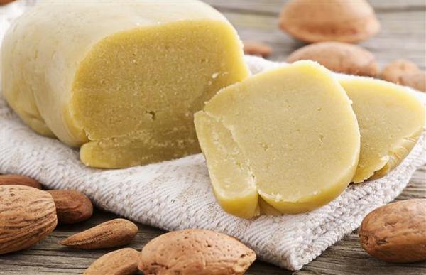 Wie man Marzipan herstellt
