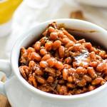 فاصوليا مطهوة في مشروب غازي بنكهة الجذور