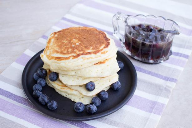 Zubereitung - Pfannkuchen mit Ahorn-Beeren-Sauce