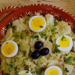 Kabeljau mit Kartoffeln gebacken "Bacalhau a gomes de sa"
