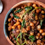 Gebackene Kichererbsen mit Chorizo ​​(Garbanzo con Chorizo)