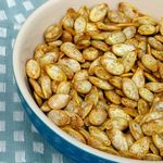 Kürbiskerne mit Currygewürz