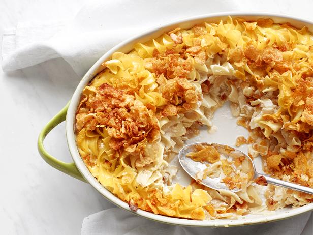 Wie man Kugel (Festtags-Nudelauflauf) zubereitet