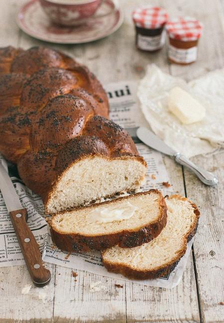 Wie man Challah-Toast zubereitet