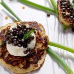 Kartoffelpuffer mit Kaviar