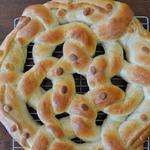 Zwiebelringbrötchen für Purim