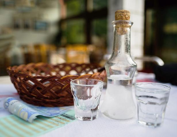 أشهر عشرة أطباق في جزيرة كريت