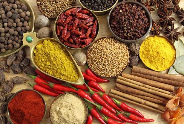 مزيج عطري للطبق