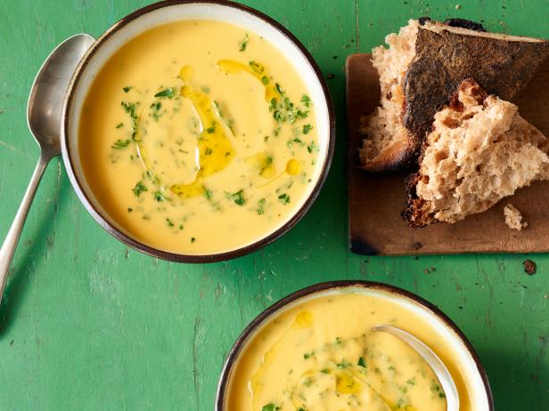 Zubereitung - Pastinakensuppe mit Petersilie und Koriander