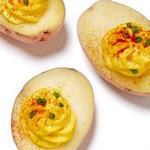بطاطس مع خليط البيض