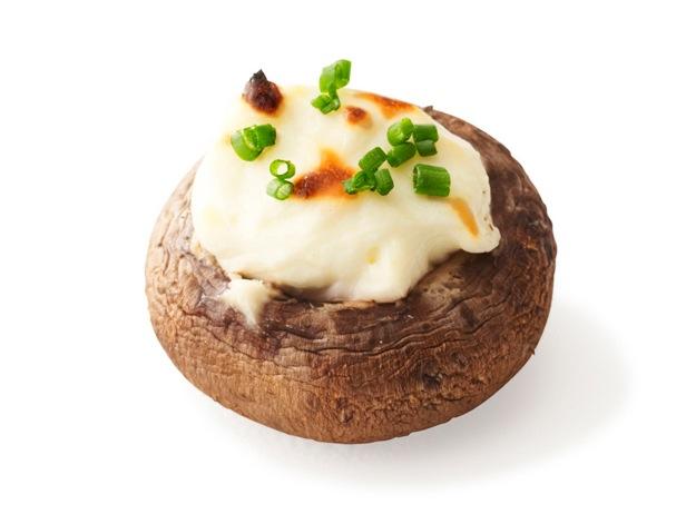 34. Mit Käse gefüllte Champignons