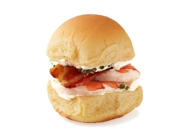32. Mini-Burger mit Garnelen und Speck