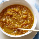 Kürbissuppe mit Apfel und Curry