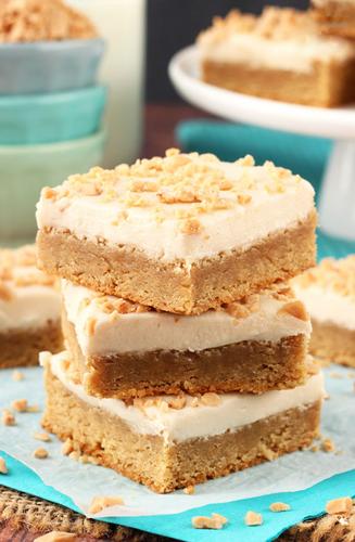 Rezept für Brownie-Blondies mit Frischkäse-Frosting