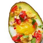Spiegeleier in Avocado