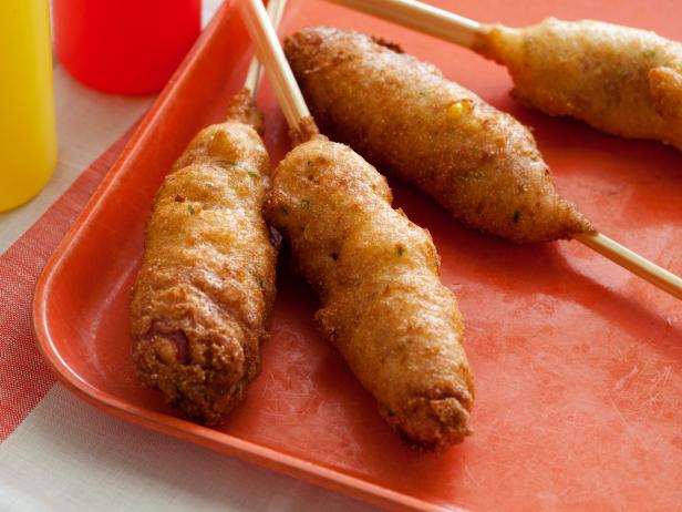 Wie man Corn Dogs zubereitet