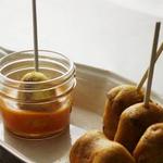 Corn Dog mit süßem Senf