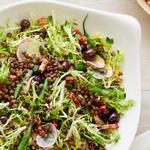 Französischer grüner Linsensalat