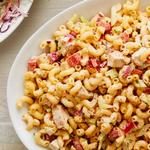 Nudelsalat mit BBQ-Hähnchen