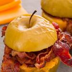Gebackene Äpfel mit Speck