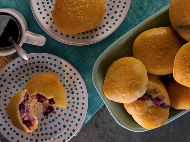 Zubereitung - Brötchen mit Frischkäse und Beeren