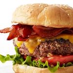 Burger mit Speck und Käse