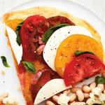 Pizza mit dünnem Boden ohne Hefe "Caprese"